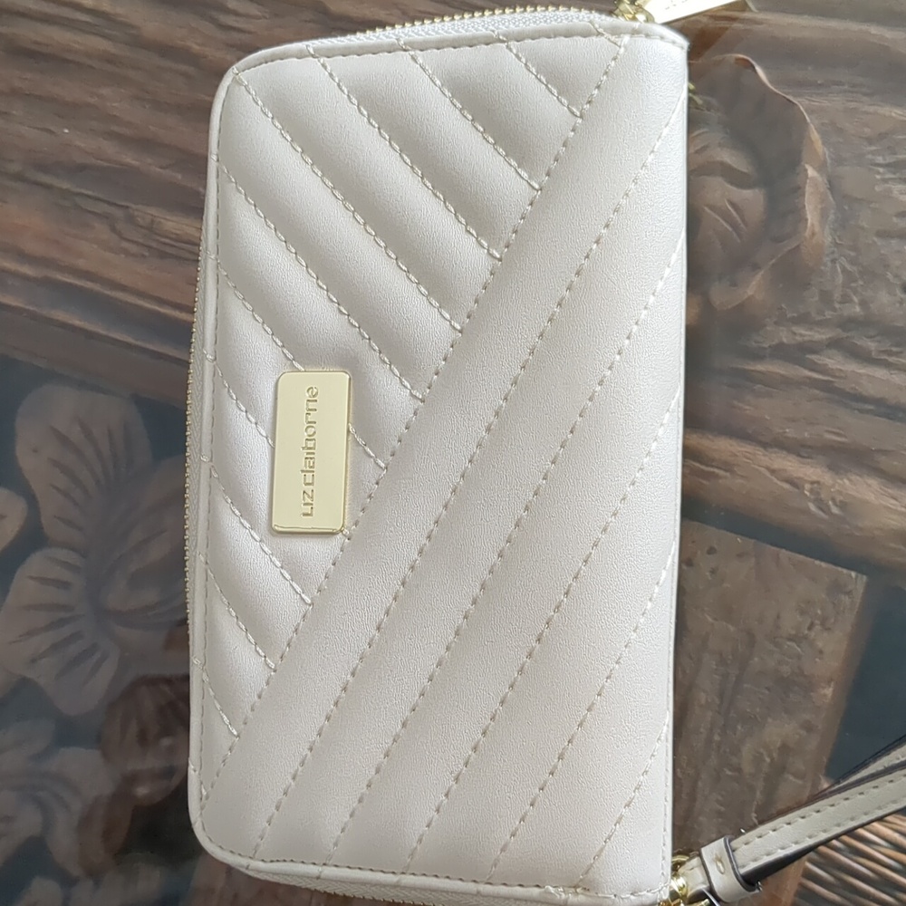 Liz Claiborne clutch NWT